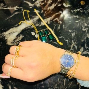 Huge jewelry bundle